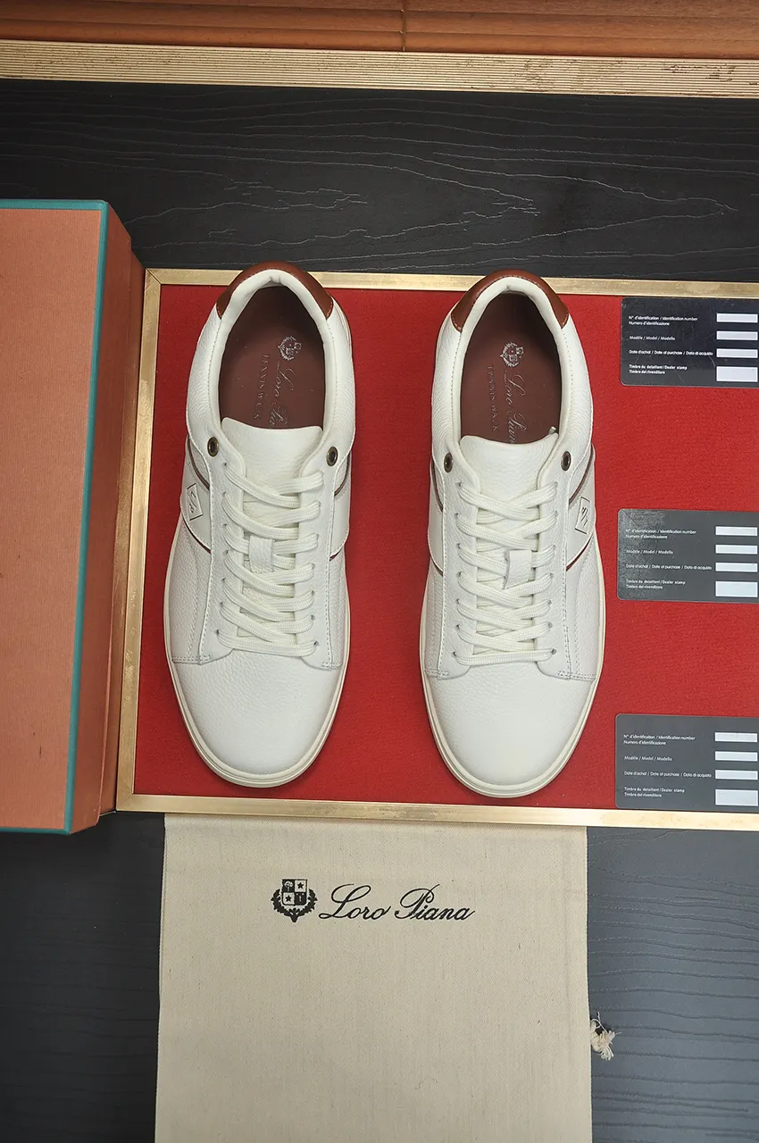 Men's men's shoes 💰580💶[𝐥𝐨𝐫𝐨 𝐏𝐢𝐚𝐧𝐚] lp classic loafers, an Italian treasure brand, the only brand that can match Hermès! Only after wearing it do we realize that we cannot let down our feet. The upper is imported cashmere, the lining of water-dyed cowhide ➕ the cowhide feet, the official original glass rubber outsole, and the pendant. Exclusive original packaging (tag ➕ brand paper ➕ outer box ➕ hand bag) code number: 38-46 (45 46 customized)